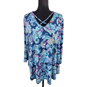 Chico’s Woman’s blue Morning Mist Caged Top size 2